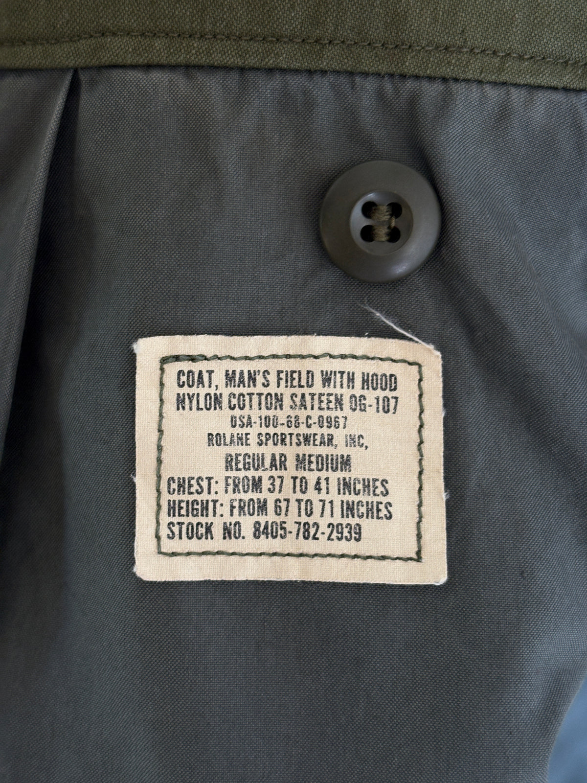 Vintage 1968 OG 107 US Army M-65 Field Jacket — Vietnam war era. Size Medium Regular