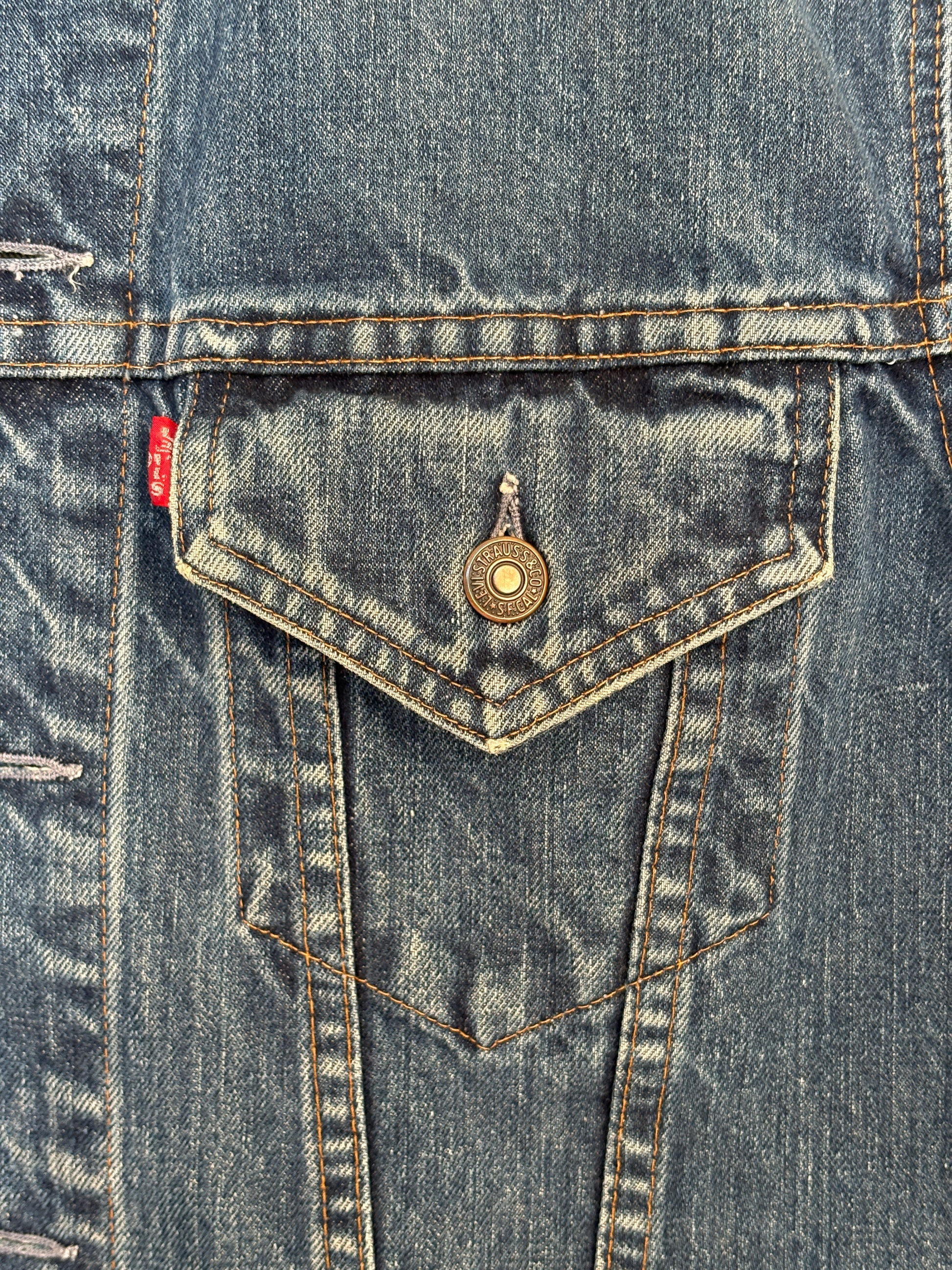 Vintage 70s Levi’s Type III Denim Trucker Jacket | Single Stitch | Size 40US | Classic 70505 Blue Jean Jacket | AJ357 Studio-AJ357 Studio
