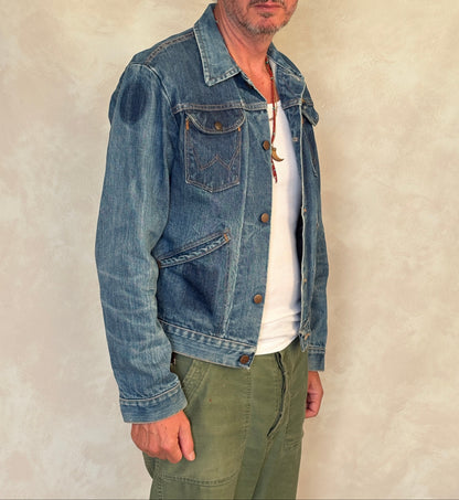Size 40 Long US. Authentic 70s Wrangler denim jacket -4 pockets- Made in the USA-AJ357 Studio