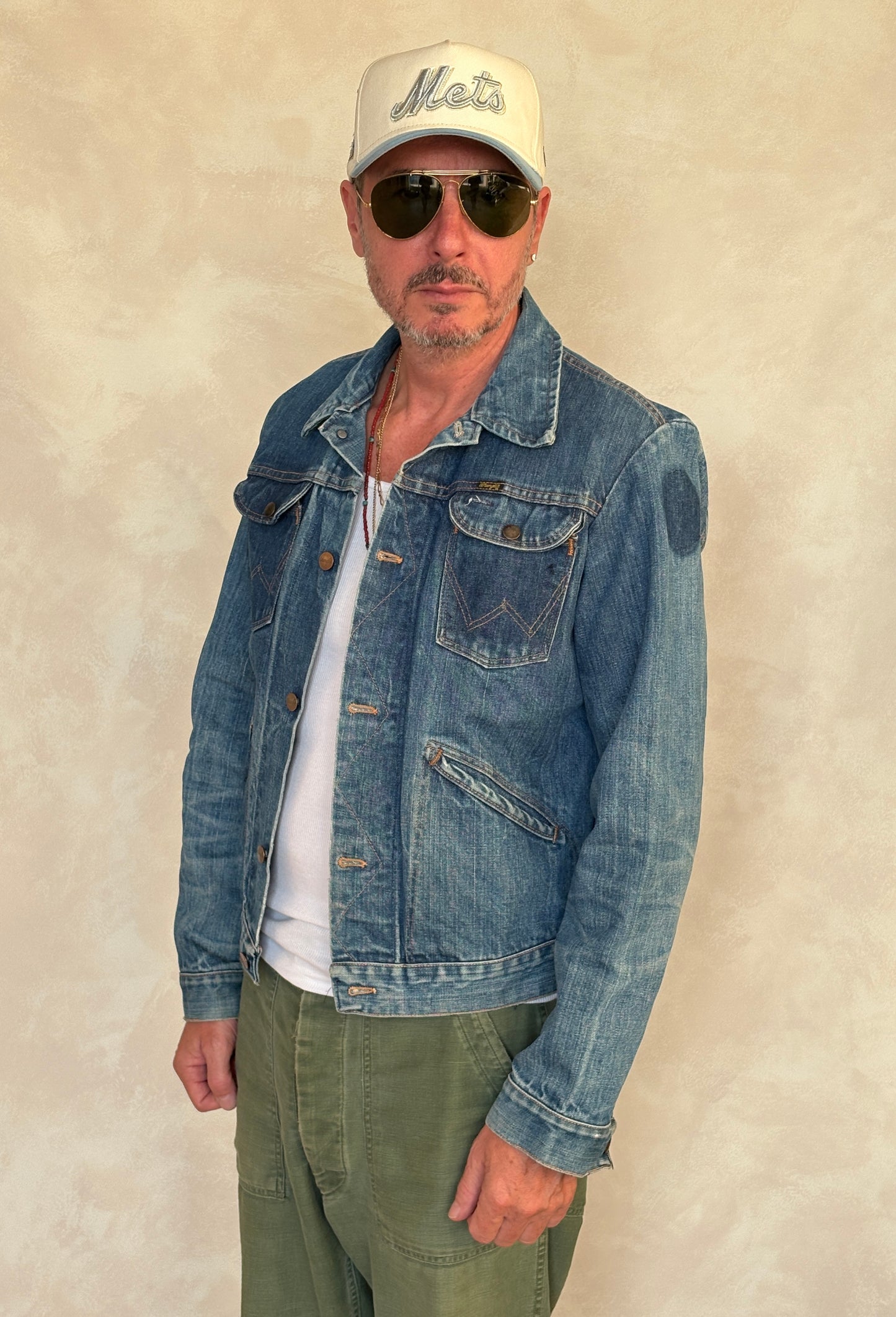 Size 40 Long US. Authentic 70s Wrangler denim jacket -4 pockets- Made in the USA - USA Vintage Bcn