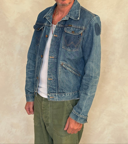 Size 40 Long US. Authentic 70s Wrangler denim jacket -4 pockets- Made in the USA-AJ357 Studio