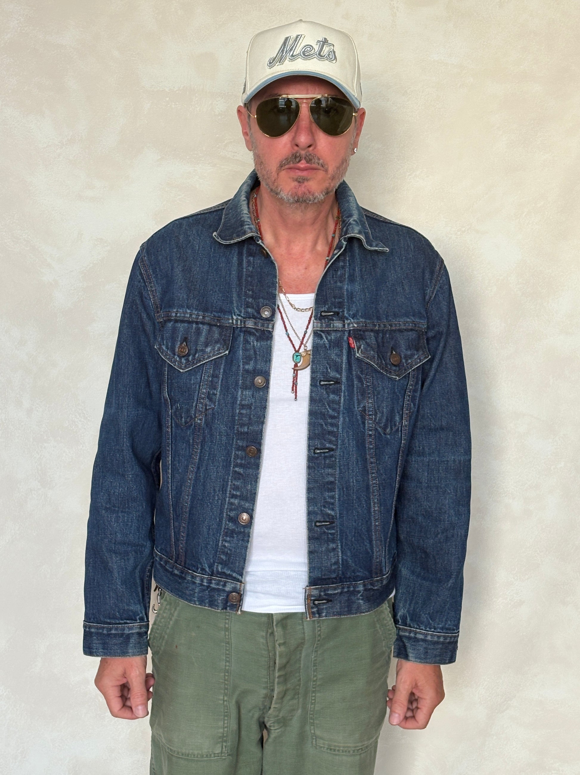 Size 42US / 52EU. Vintage 70s 2 pocket Levi’s Denim Jacket 70505 – Double Stitch, Made in USA - USA Vintage Bcn