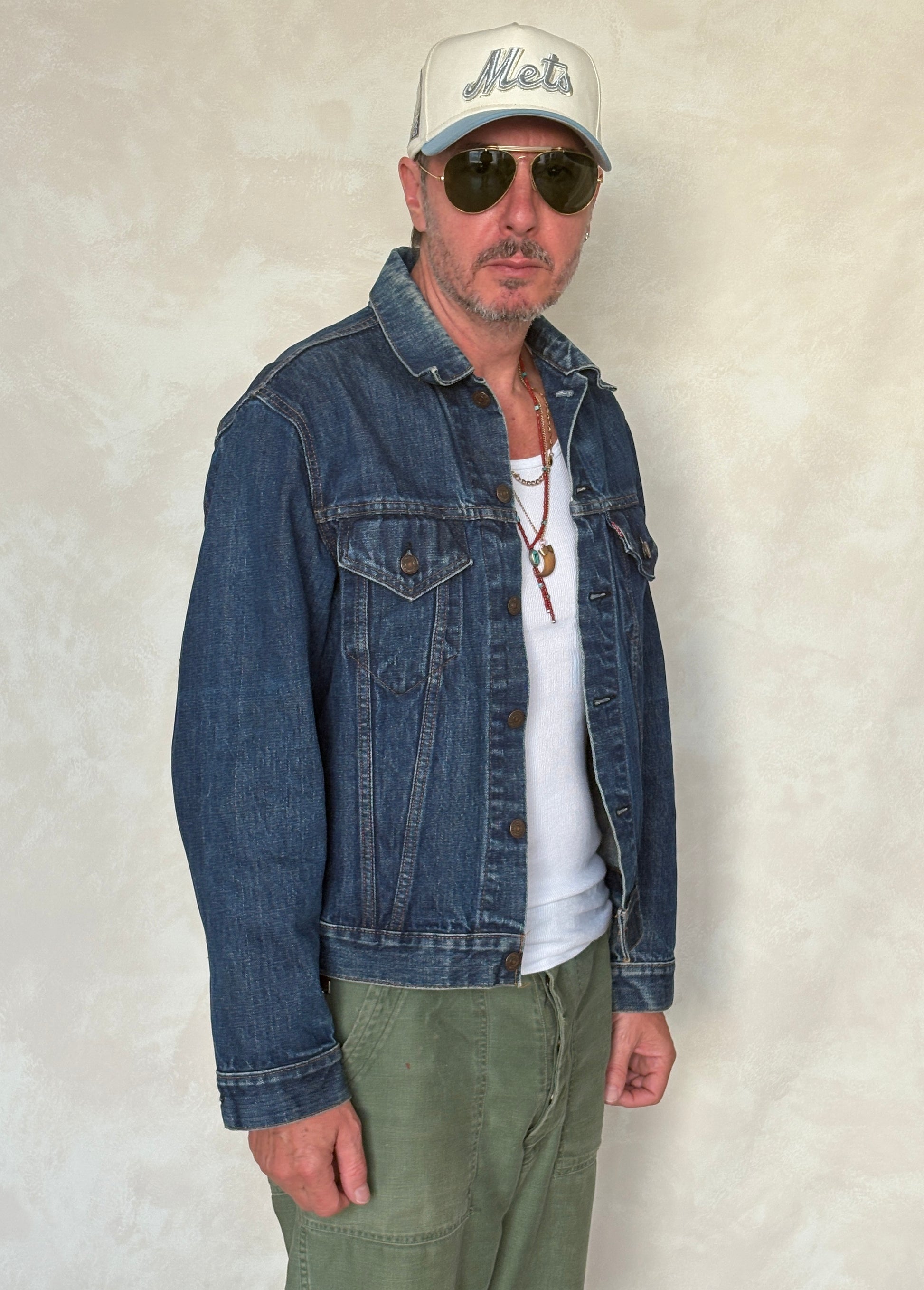 Size 42US / 52EU. Vintage 70s 2 pocket Levi’s Denim Jacket 70505 – Double Stitch, Made in USA - USA Vintage Bcn