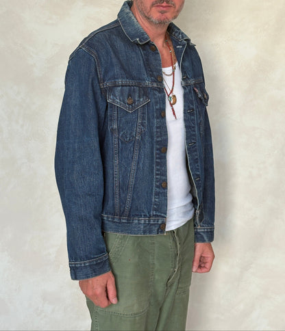 Size 42US / 52EU. Vintage 70s 2 pocket Levi’s Denim Jacket 70505 – Double Stitch, Made in USA-AJ357 Studio