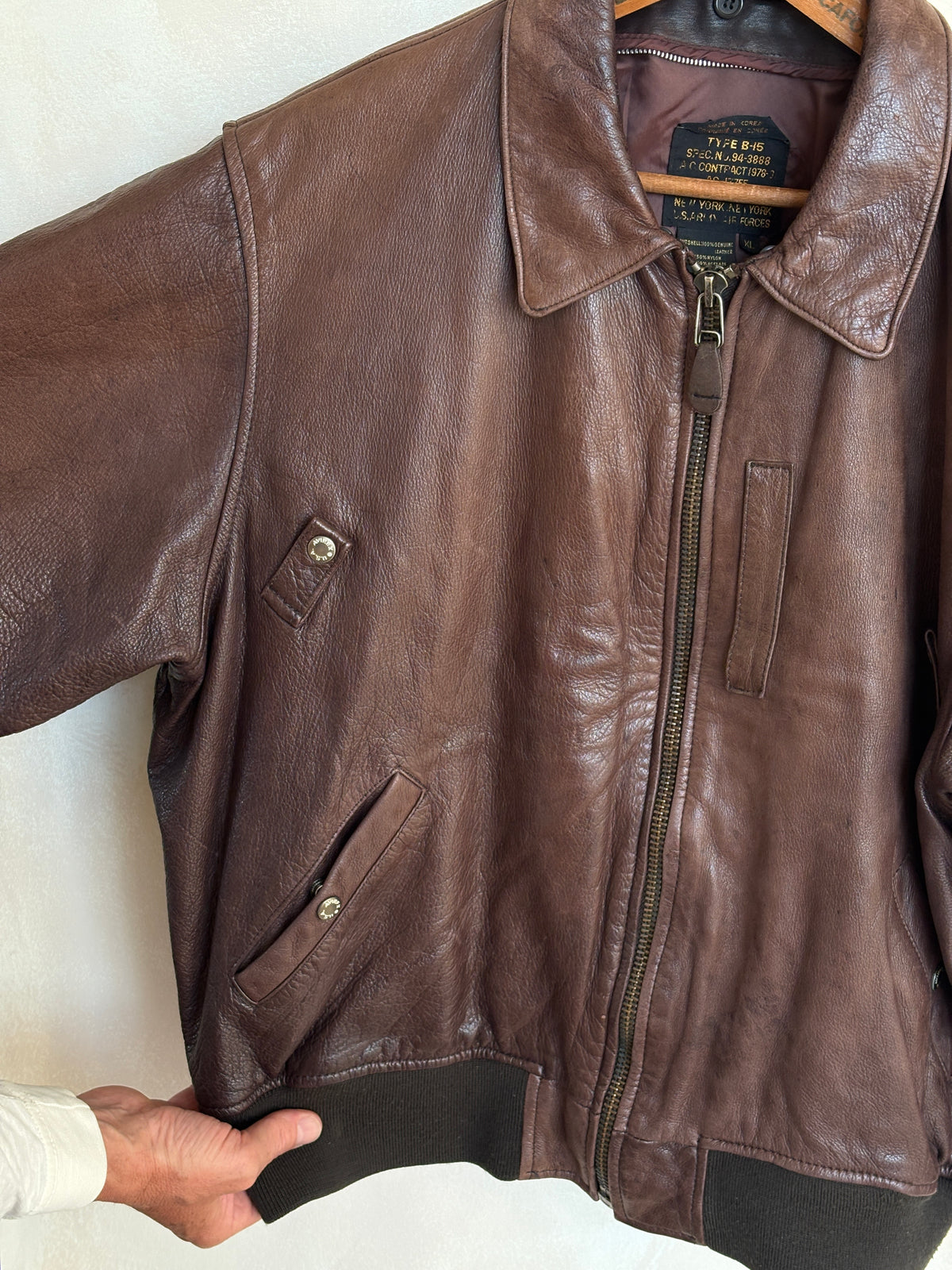 Avirex Limited B-15 Flight Jacket / 1978 US Army Air Forces Contract / Genuine Leather / XL