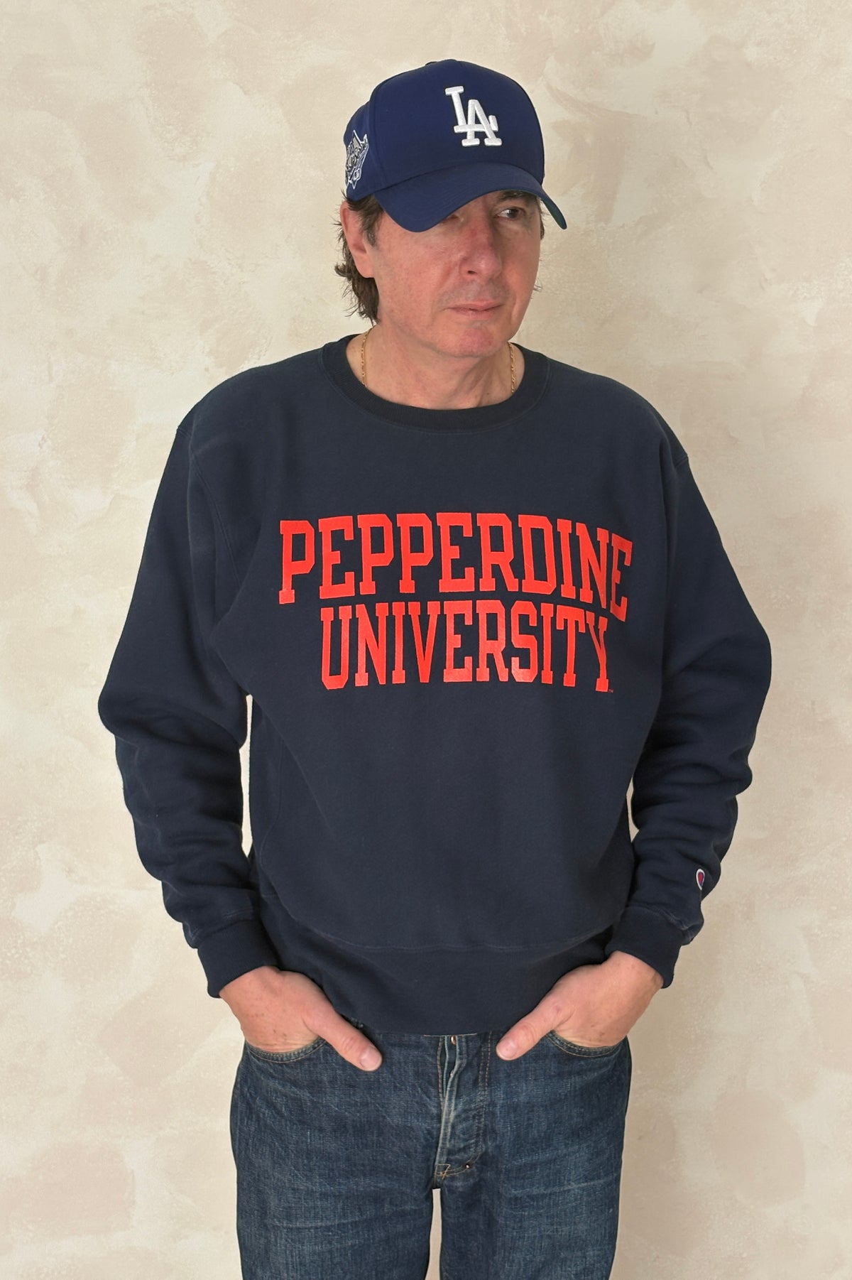 Size M Reverse Weave Made By Champion-AJ357 Studio