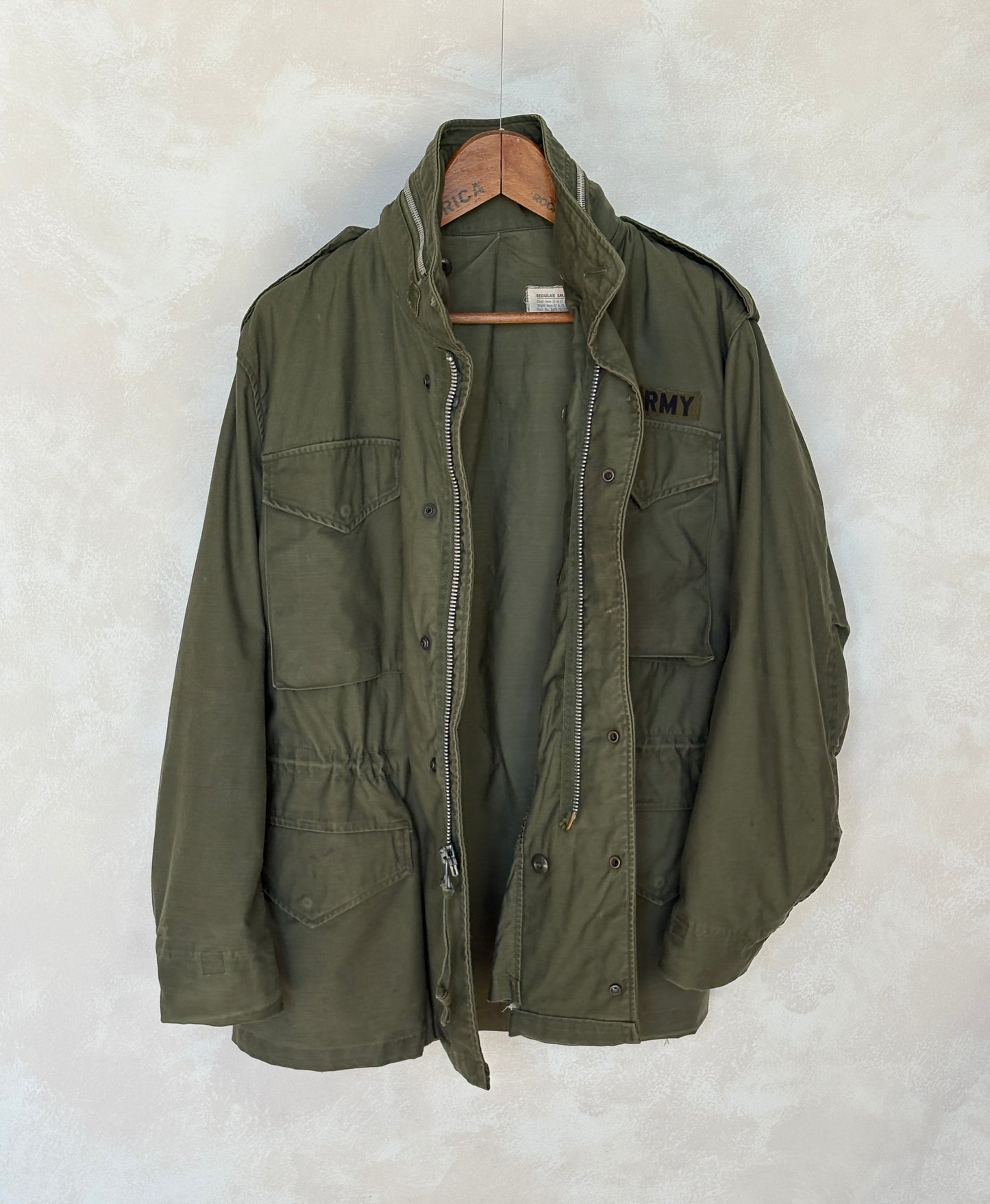 Small Reg. Authentic USMC 1967 US M-65 field jacket Military - USA Vintage Bcn