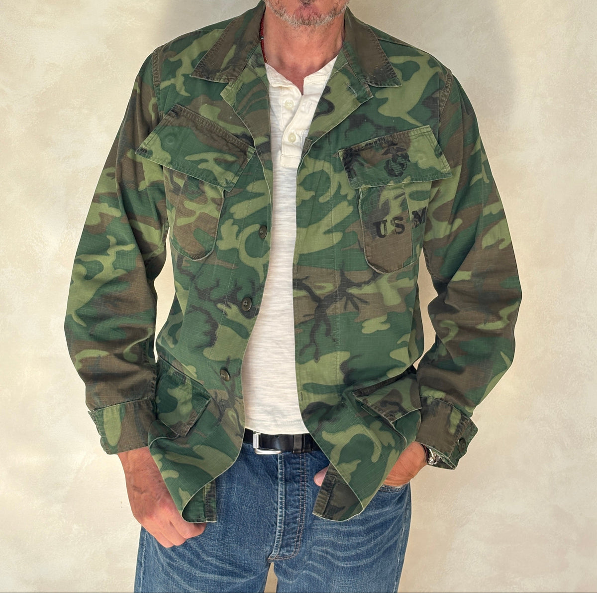 Small Long. Authentic USMC 1969 US Army vintage Erld camouflage Vietnam jungle jacket. Military-AJ357 Studio