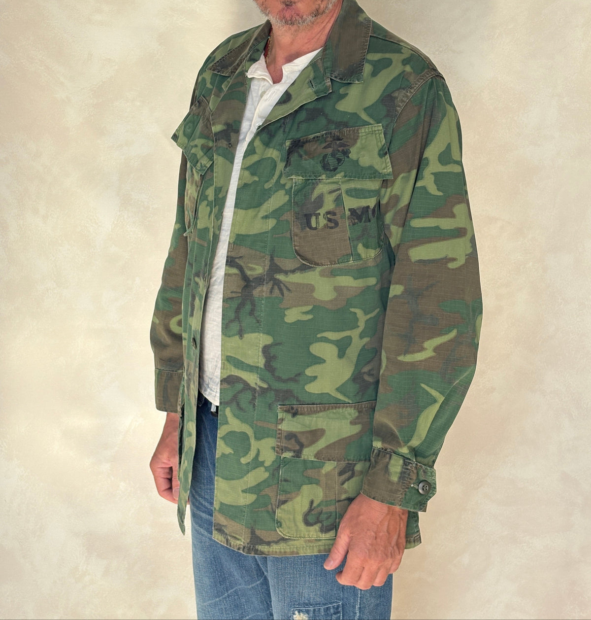 Small Long. Authentic USMC 1969 US Army vintage Erld camouflage Vietnam jungle jacket. Military-AJ357 Studio