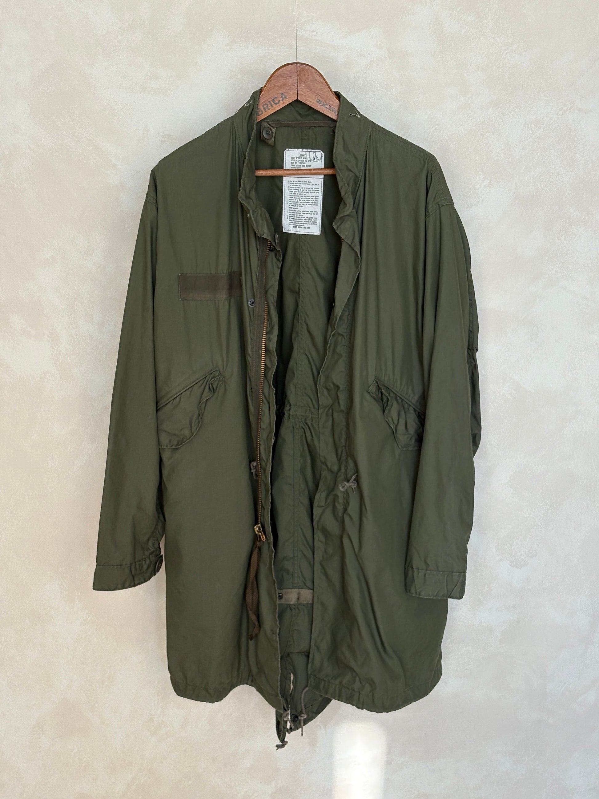 X Small . Authentic 1983 US Army M-65 fish tail parka – OG-107 – Vintage Military Issue - USA Vintage Bcn