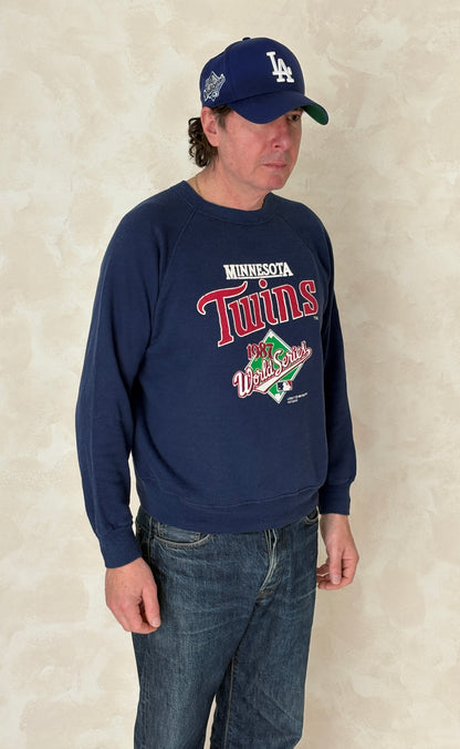 Size L Crew Neck Minnesota Twins 1987 Made in USA-AJ357 Studio