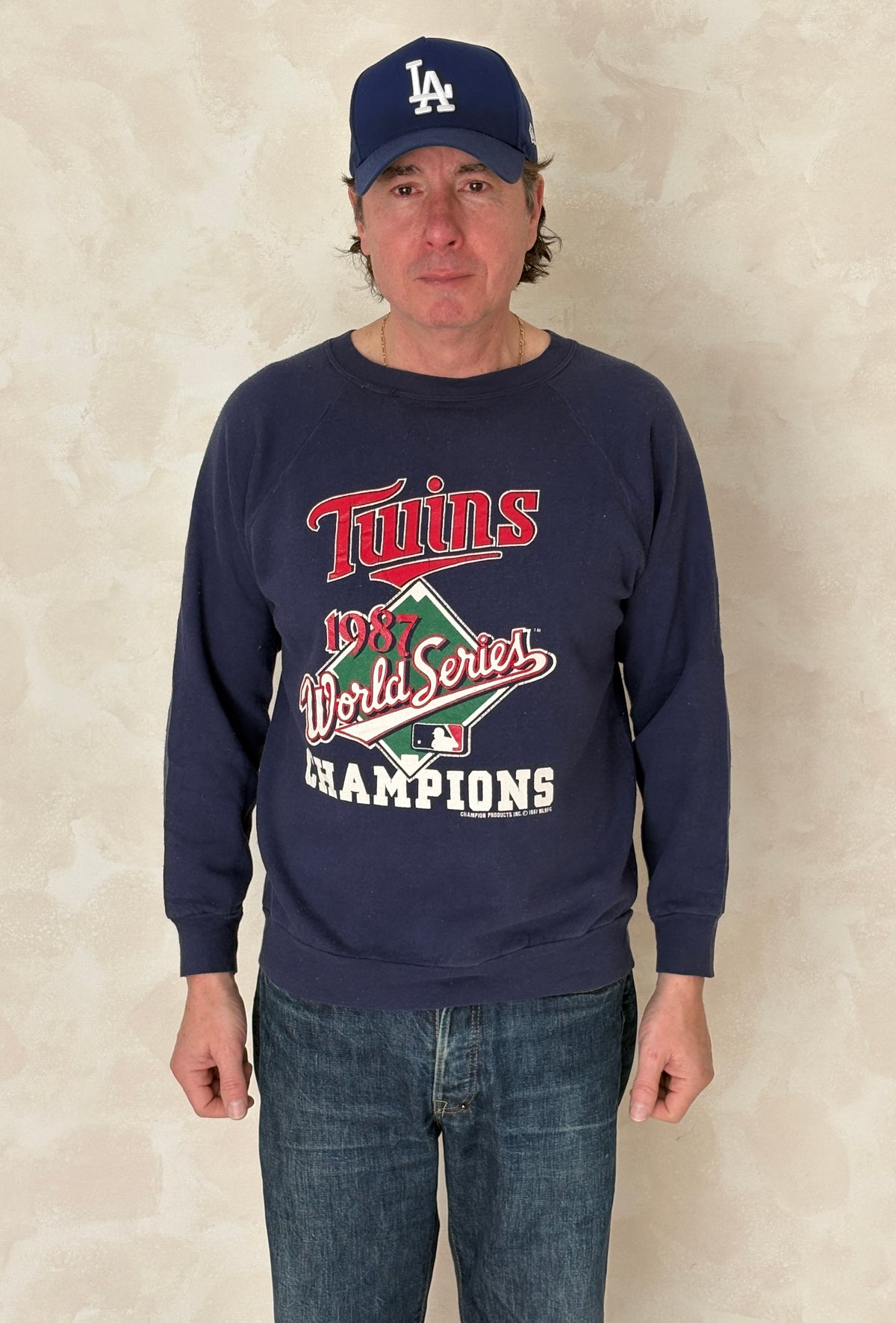 Size L Crew Neck Made in USA By Champion 1987-AJ357 Studio