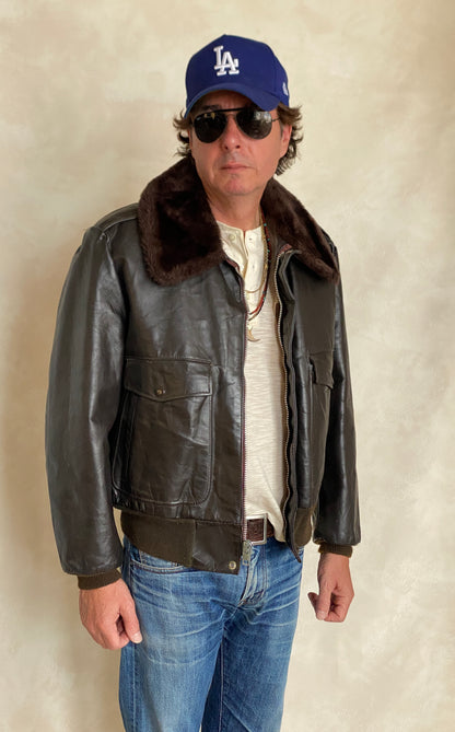 Vintage Aviator Leather Bomber Flight Jacket – Size 44US Regular / 54EU – Classic Style-AJ357 Studio