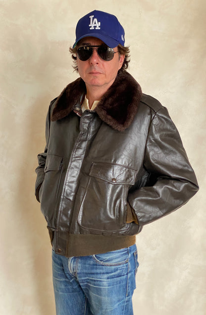 Vintage Aviator Leather Bomber Flight Jacket – Size 44US Regular / 54EU – Classic Style-AJ357 Studio