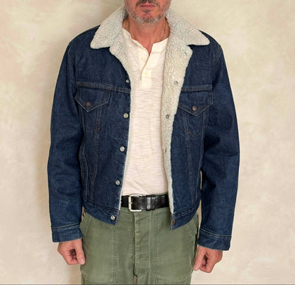 Size 42US/52EU. 4 pockets Vintage 80s Levis fleece Jacket Made in USA.-AJ357 Studio