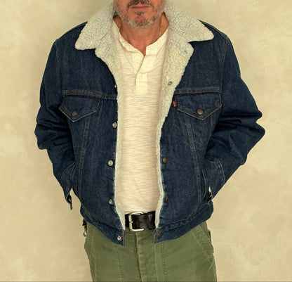 Size 42US/52EU. 4 pockets Vintage 80s Levis fleece Jacket Made in USA.-AJ357 Studio