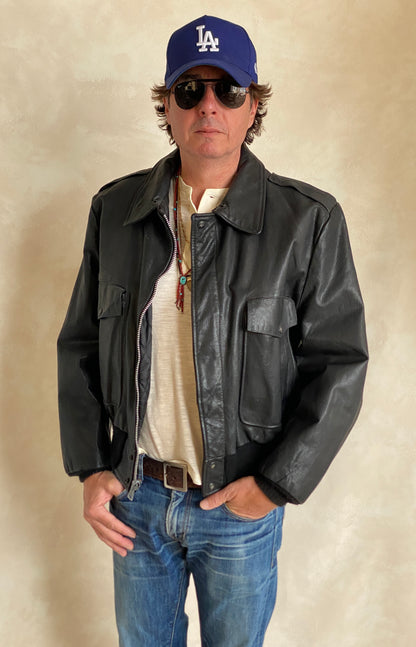 Size XL. Vintage Black leather bomber Flight Jacket Aviator-AJ357 Studio