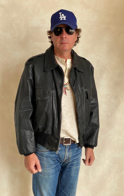 Size XL. Vintage Black leather bomber Flight Jacket Aviator-AJ357 Studio