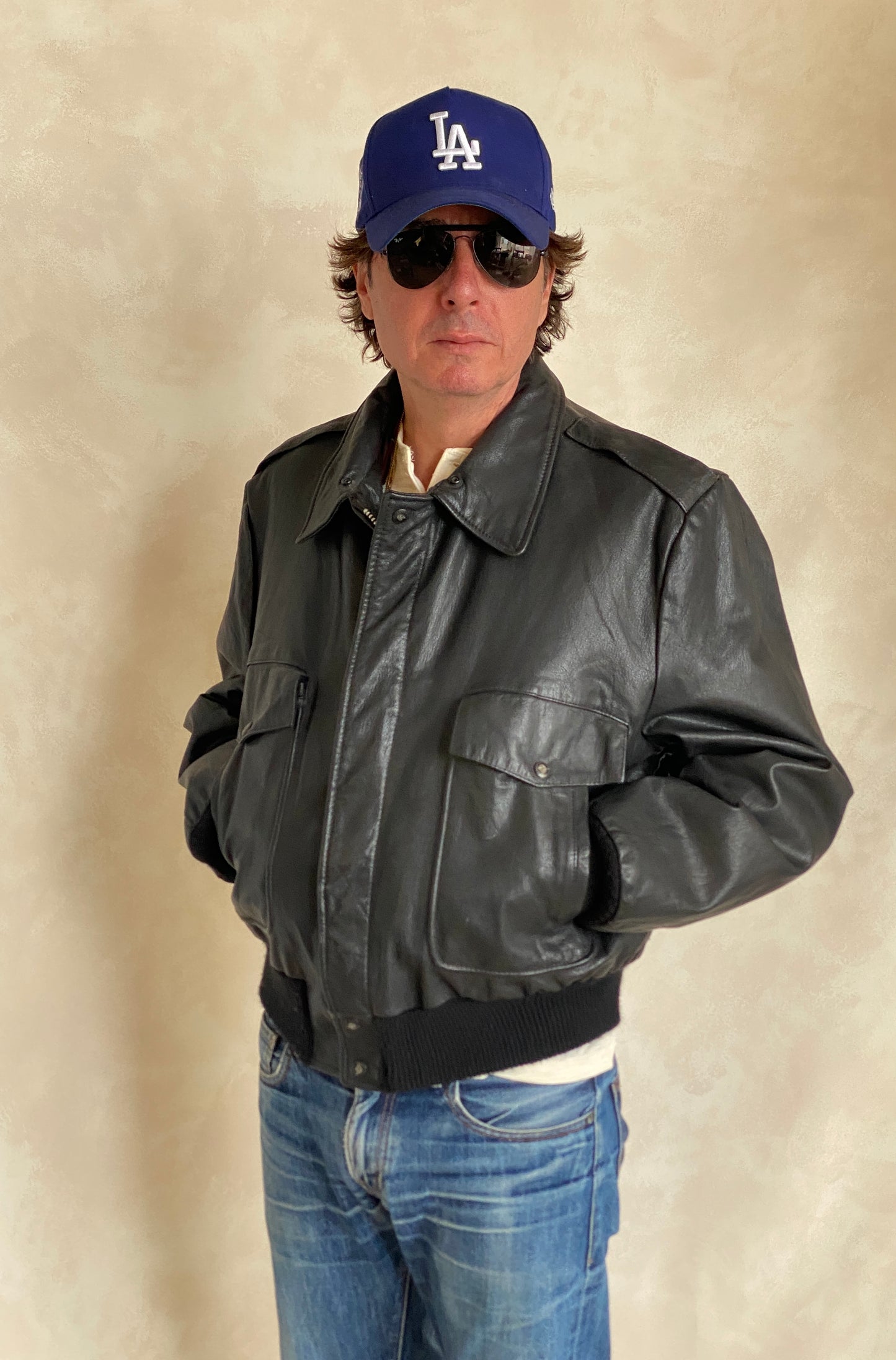 Vintage black leather bomber flight jacket aviator size XL made in USA AJ357 Studio