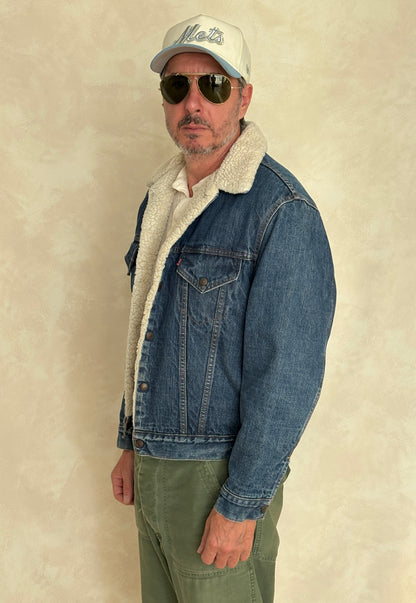 Size 44US / 54EU. 2 pockets Vintage Levis fleece-sherpa Jacket Made in USA.-AJ357 Studio