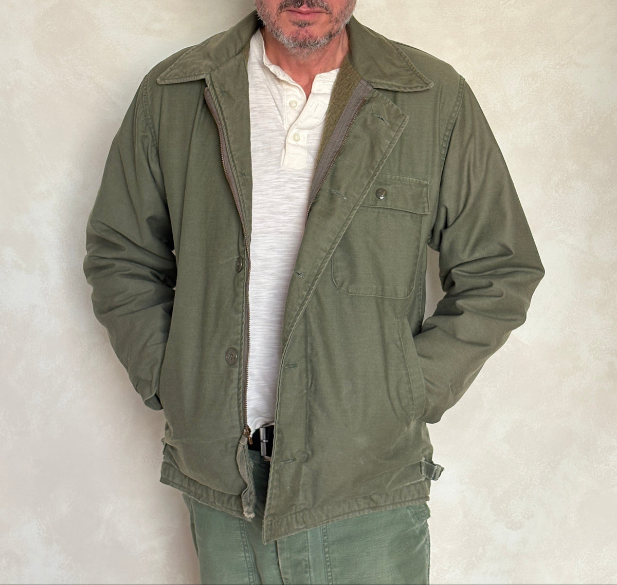 US Navy A-2 Deck Jacket — Authentic Military Outerwear. Size Medium-AJ357 Studio