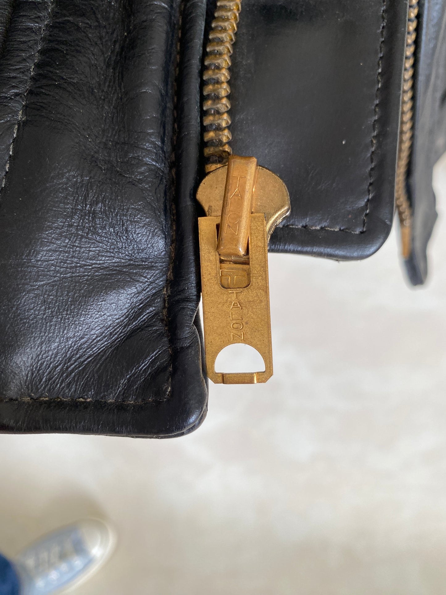 vintage 70s heavy leather motorcycle jacket made in usa size 44us 54eu aj357 studio