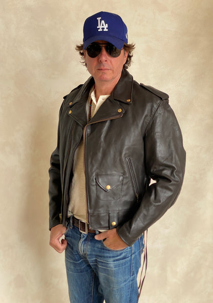 Size 40 USA (50 EU) Vintage New Schott Perfecto leather jacket. Made in USA-AJ357 Studio