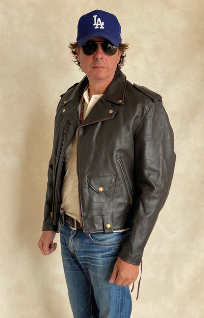 Size 40 USA (50 EU) Vintage New Schott Perfecto leather jacket. Made in USA-AJ357 Studio