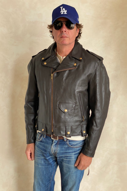 Size 40 USA (50 EU) Vintage New Schott Perfecto leather jacket. Made in USA-AJ357 Studio