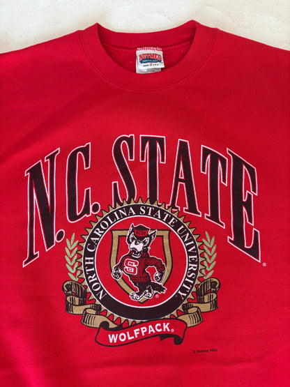 Size M Crew Neck N.C State Made By Nutmeg-AJ357 Studio