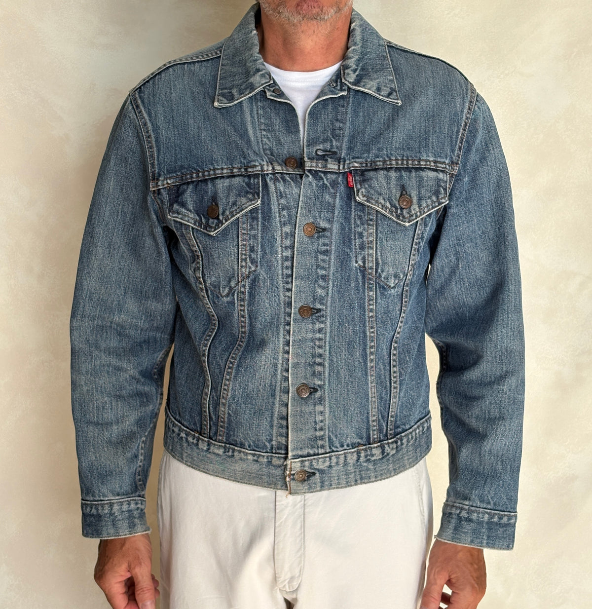 Vintage late 70s Levi’s 70505 denim jacket – 2 pocket trucker made in USA – size 42 us / 52 eu-AJ357 Studio