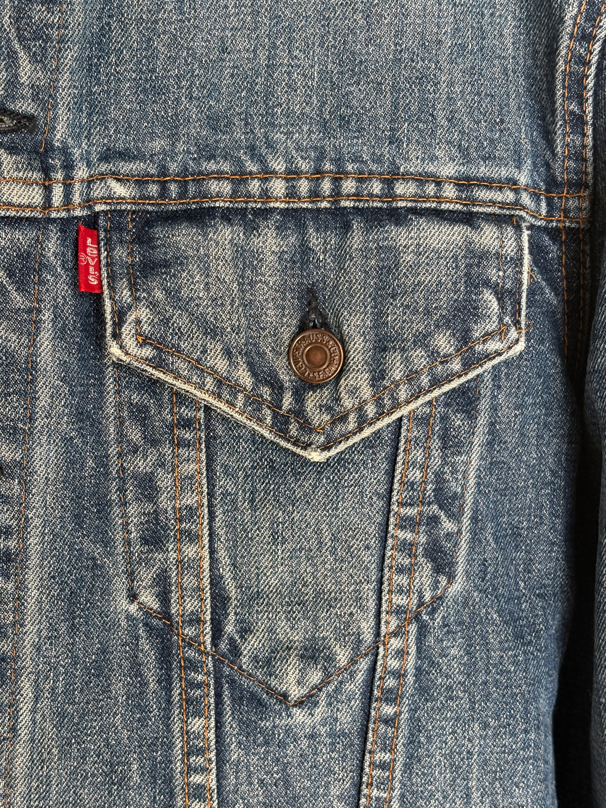 Vintage late 70s Levi’s 70505 denim jacket – 2 pocket trucker made in USA – size 42 us / 52 eu-AJ357 Studio