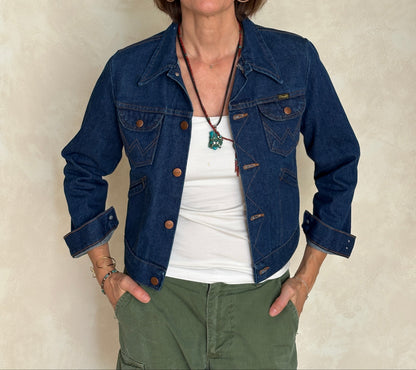 Size 18US . Vintage 70s Wrangler Denim Jacket – 4 Pockets – Made in USA-AJ357 Studio
