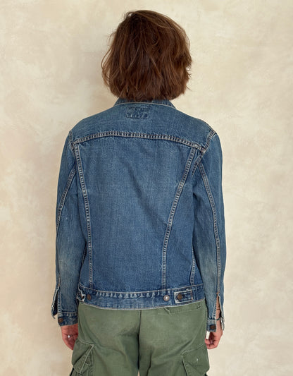 Size 36US / 46EU . Vintage Early 70s 2 pocket Levi’s Denim Jacket 70505 – Single Stitch, Made in USA-AJ357 Studio