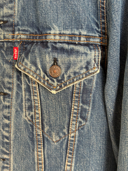 Size 36US / 46EU . Vintage Early 70s 2 pocket Levi’s Denim Jacket 70505 – Single Stitch, Made in USA-AJ357 Studio