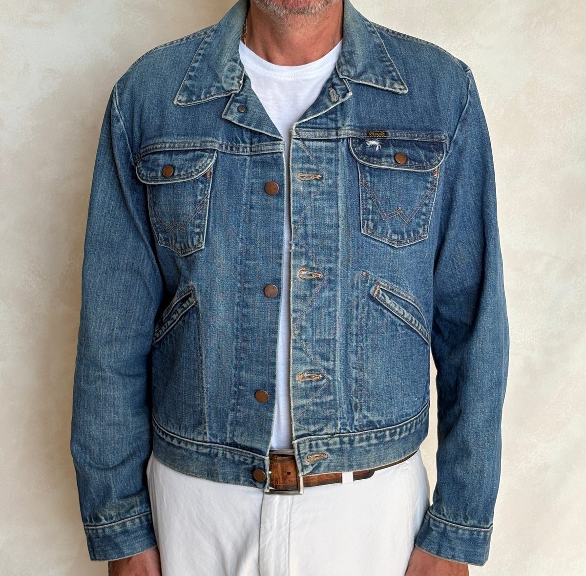 Size 44US / 54 EU Authentic 70s Wrangler denim jacket -4 pockets- Made in the USA-AJ357 Studio