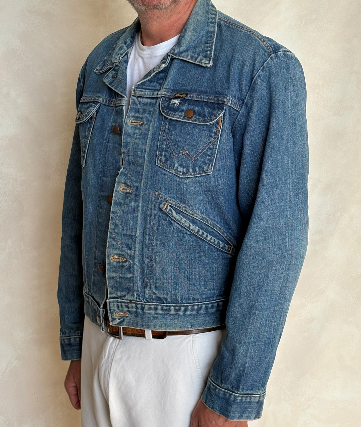 Size 44US / 54 EU Authentic 70s Wrangler denim jacket -4 pockets- Made in the USA-AJ357 Studio