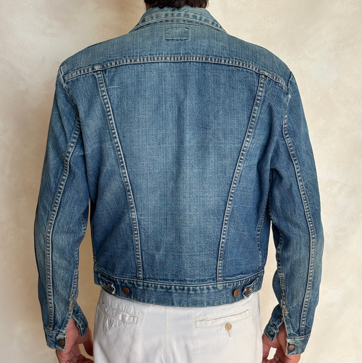 Size 44US / 54 EU Authentic 70s Wrangler denim jacket -4 pockets- Made in the USA-AJ357 Studio