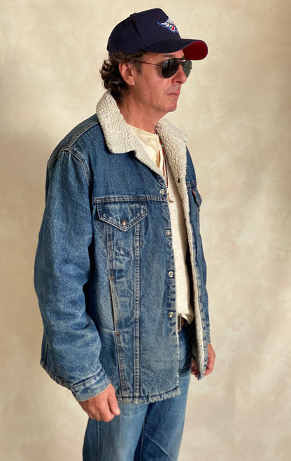 Size 46US/56EU. 4 pockets Vintage Levis fleece Jacket Made in USA.-AJ357 Studio