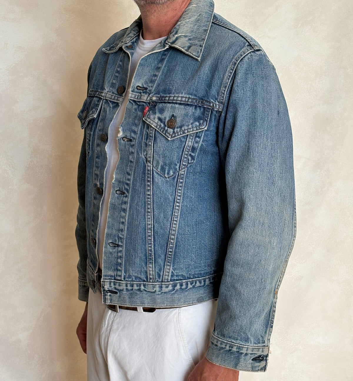 Size 40US / 50EU. Vintage 70s 2 pocket Levi’s Denim Jacket 70505 – Double Stitch, Made in USA-AJ357 Studio