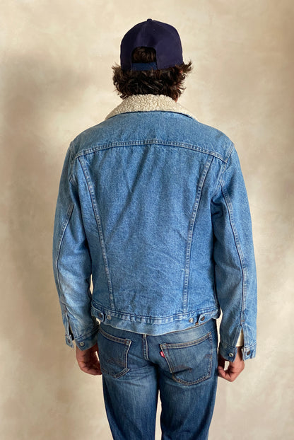 Size 40 US (50 EU). 4 pockets Vintage Levis sherpa fleece Jacket Made in USA.-AJ357 Studio