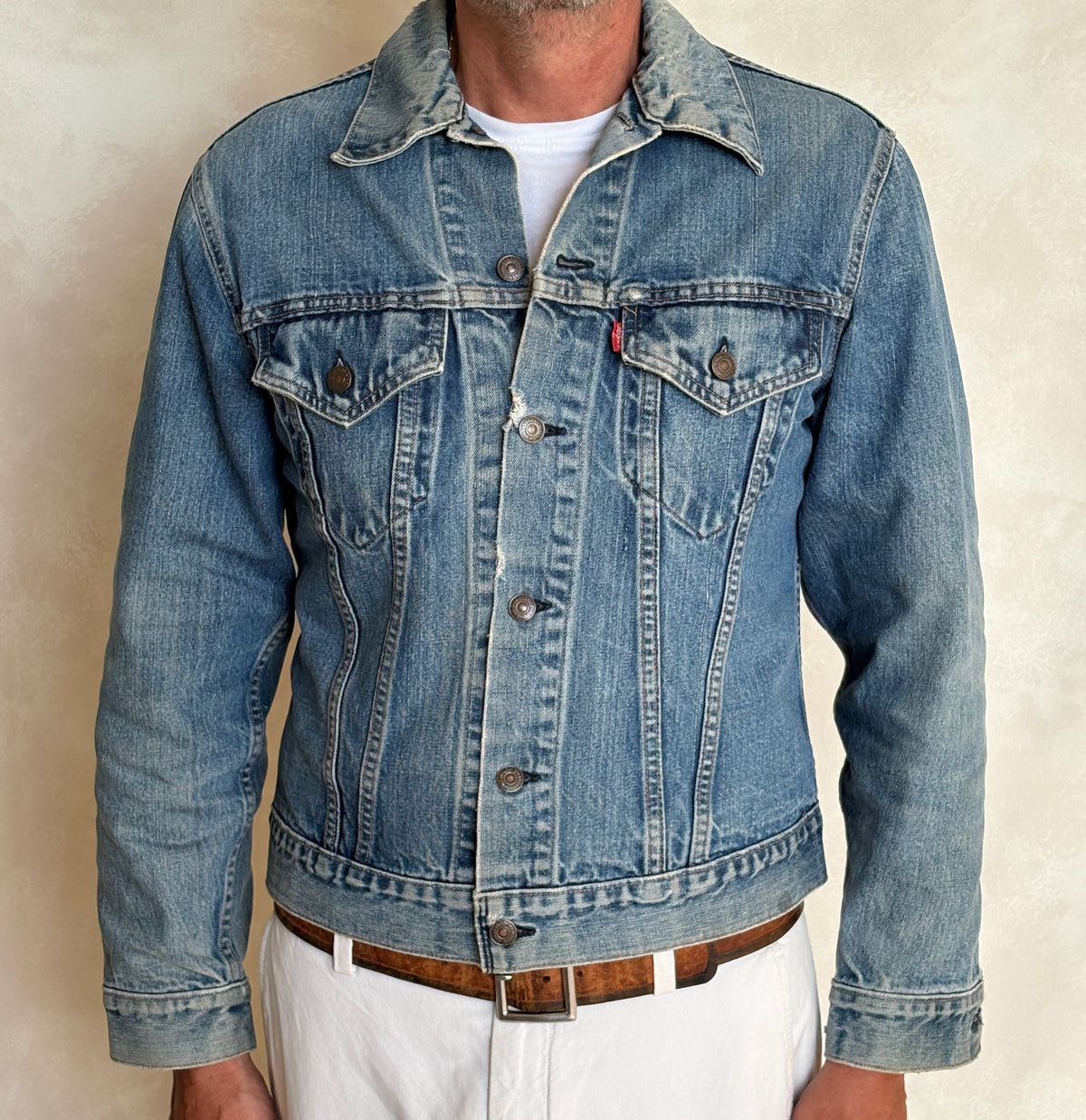 Size 40US / 50EU. Vintage 70s 2 pocket Levi’s Denim Jacket 70505 – Double Stitch, Made in USA-AJ357 Studio