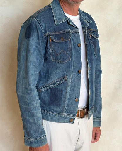 Size 40 Long US. Authentic 70s Wrangler denim jacket -4 pockets- Made in the USA-AJ357 Studio