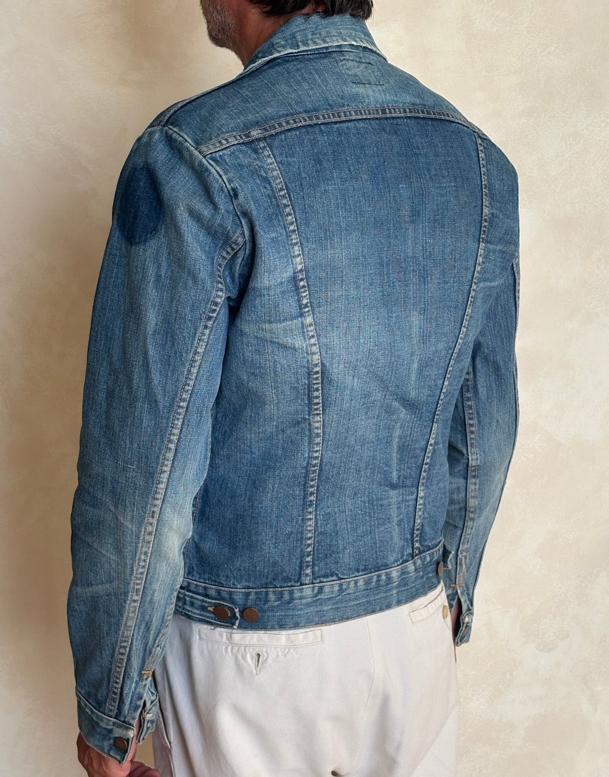 Size 40 Long US. Authentic 70s Wrangler denim jacket -4 pockets- Made in the USA-AJ357 Studio