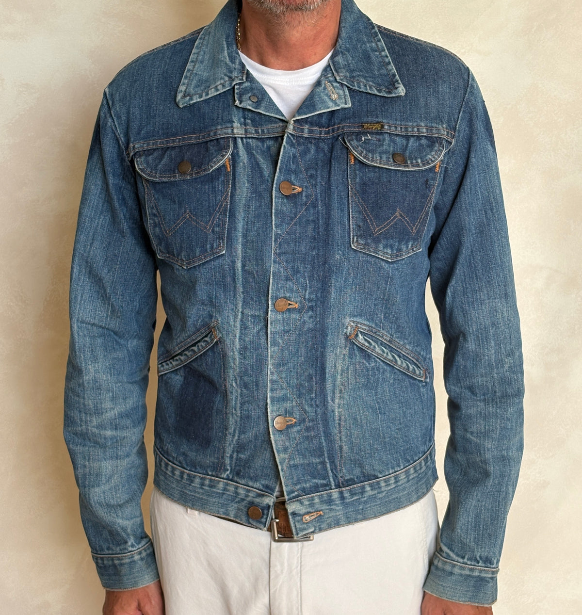Size 40 Long US. Authentic 70s Wrangler denim jacket -4 pockets- Made in the USA-AJ357 Studio