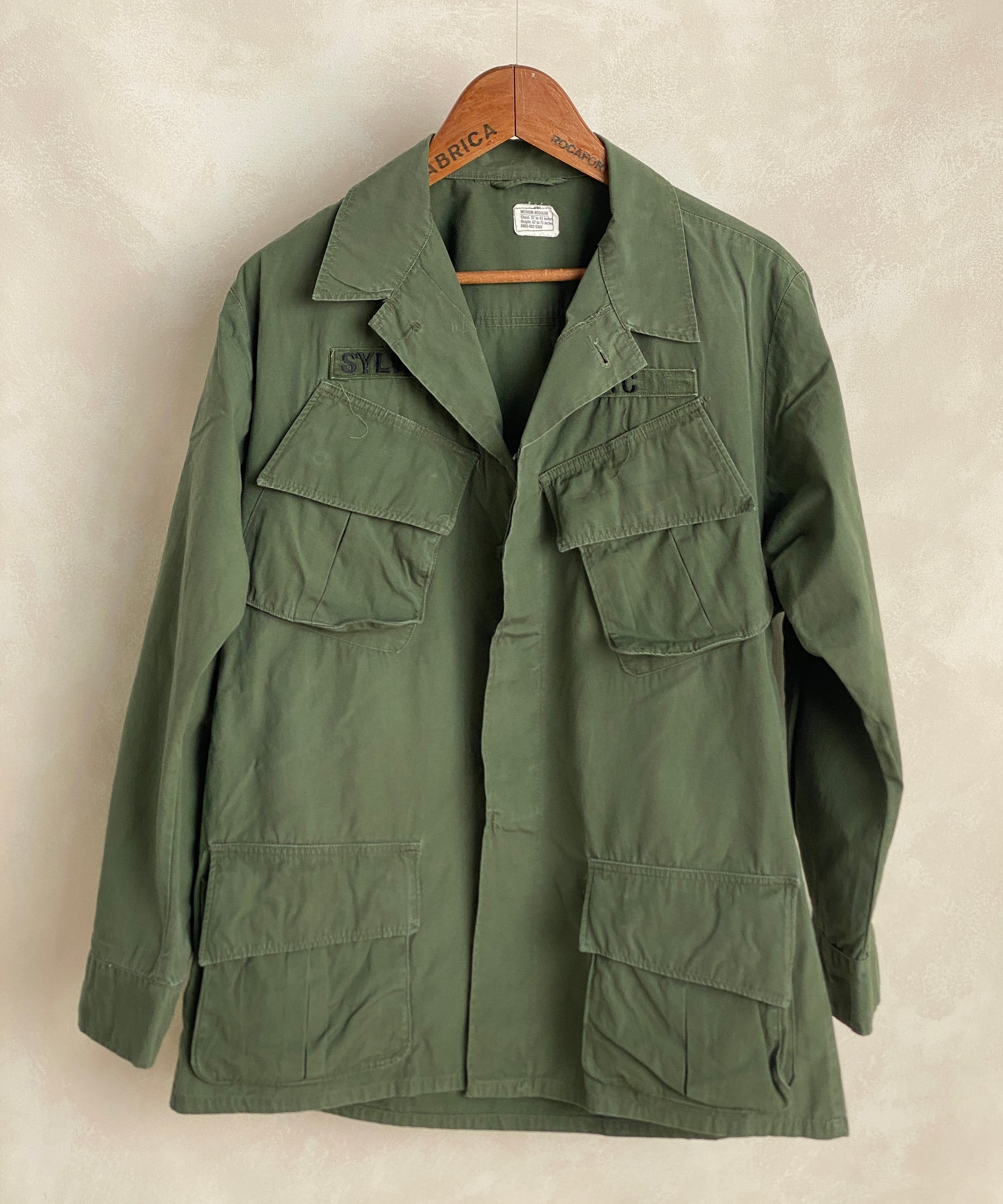Medium Reg. Authentic 1967 US Army Vintage Vietnam Jungle Jacket, DAC - USA Vintage Bcn
