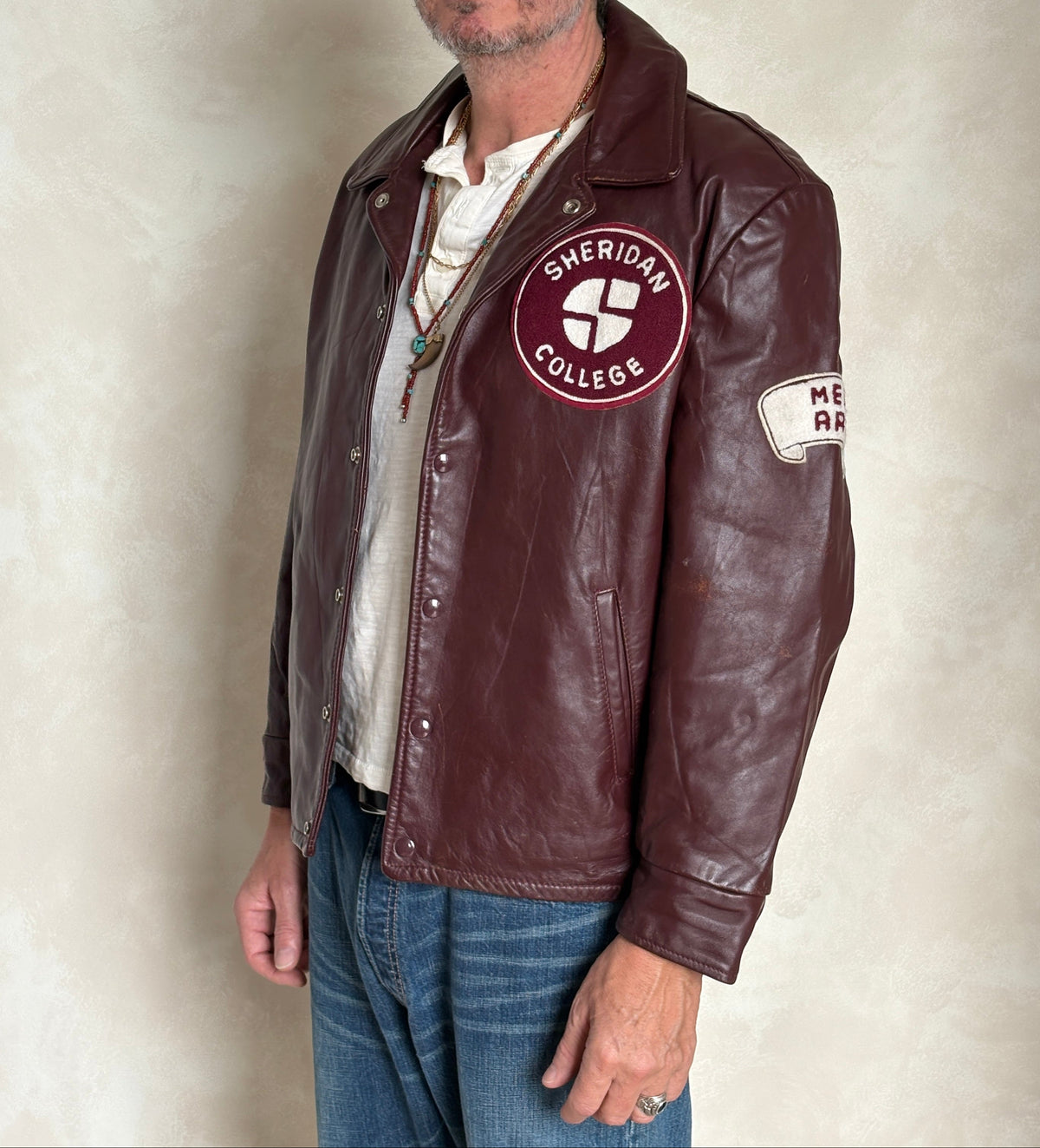 Size 44US / 54EU Vintage Varsity Leather Jacket – Canadian Made – College Style-AJ357 Studio