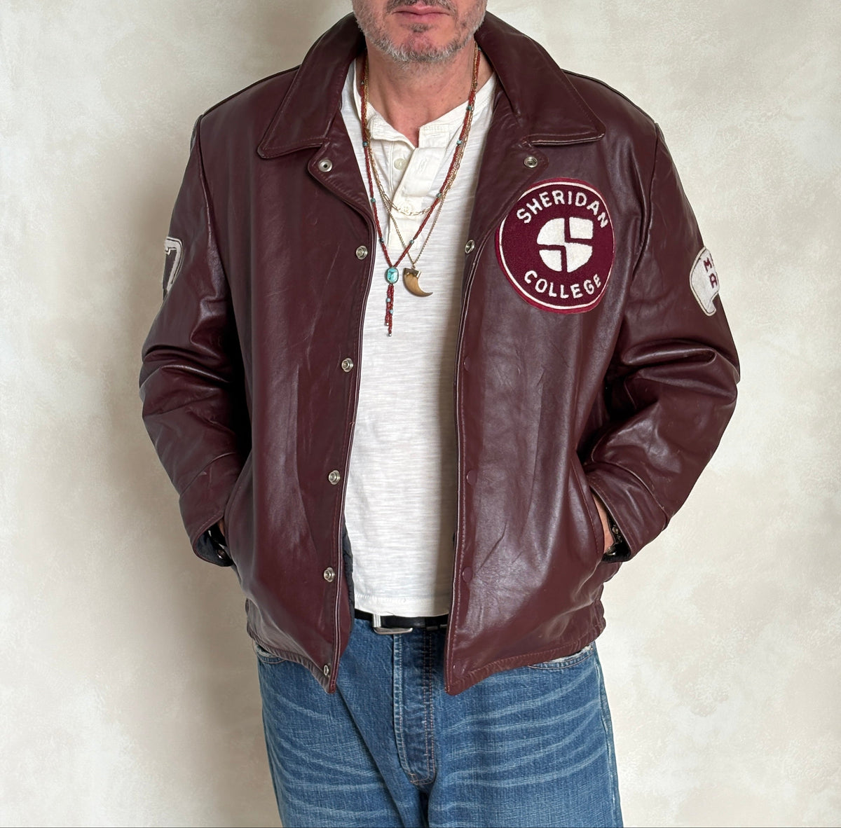 Size 44US / 54EU Vintage Varsity Leather Jacket – Canadian Made – College Style-AJ357 Studio