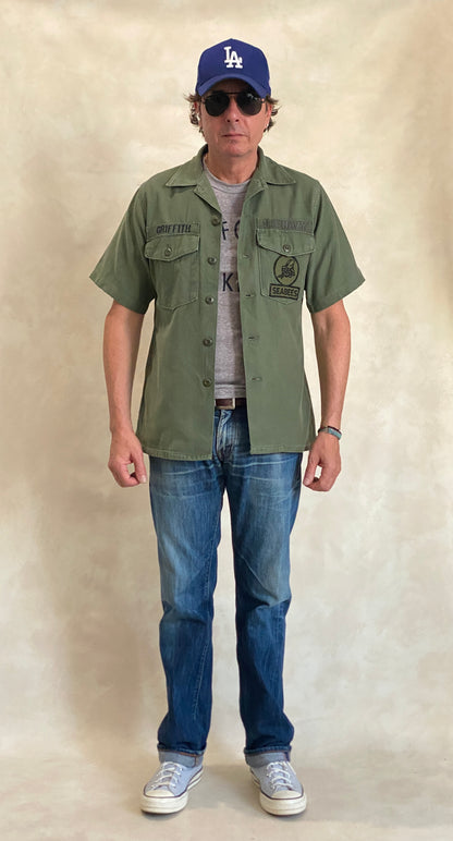 Medium Authentic 1970 US Army Vintage Vietnam Fatigue Shirt | Classic Military Style | USA Vintage BCN-AJ357 Studio