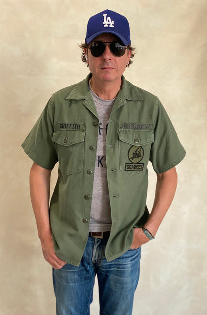 Medium Authentic 1970 US Army Vintage Vietnam Fatigue Shirt | Classic Military Style | USA Vintage BCN-AJ357 Studio